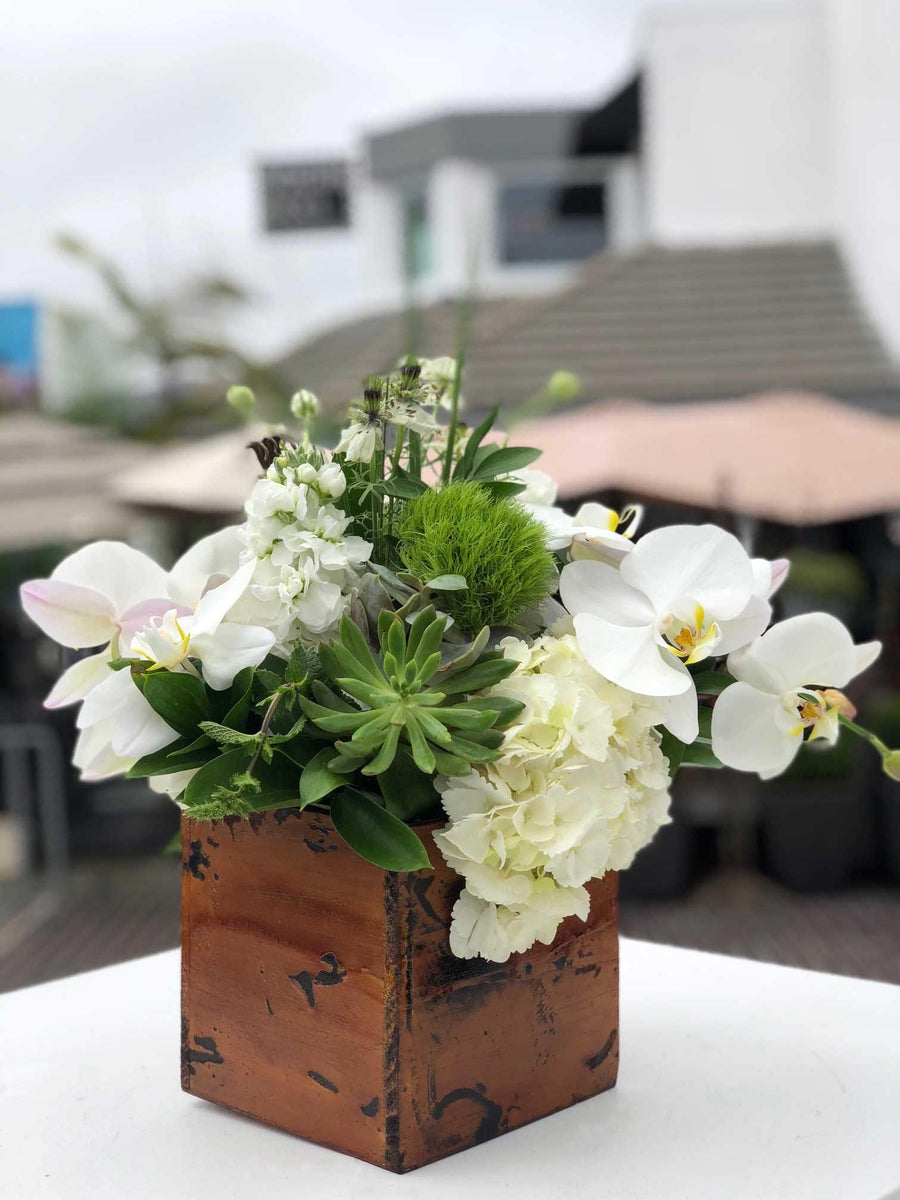 Wooden Box Centerpiece – Lucky Penny Floral